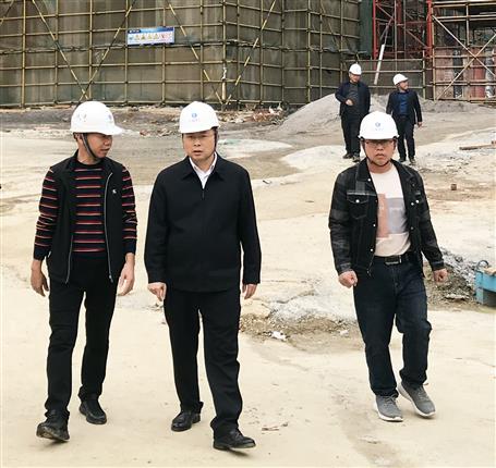 賴海標(biāo)到項(xiàng)目開展第一季度安全生產(chǎn)質(zhì)量綜合大檢查