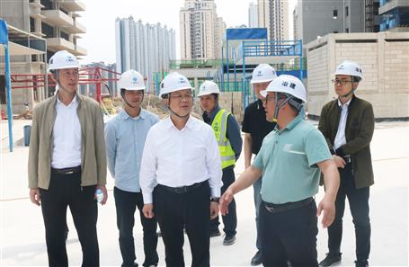 覃振華到北投時代（二期）項(xiàng)目調(diào)研指導(dǎo)