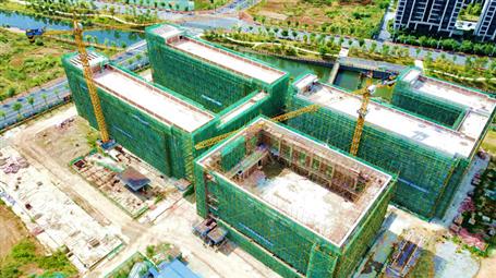 【奮戰(zhàn)三季度 打贏攻堅戰(zhàn)】柳州市明德小學(xué)2#、3#教學(xué)樓主體結(jié)構(gòu)通過驗收